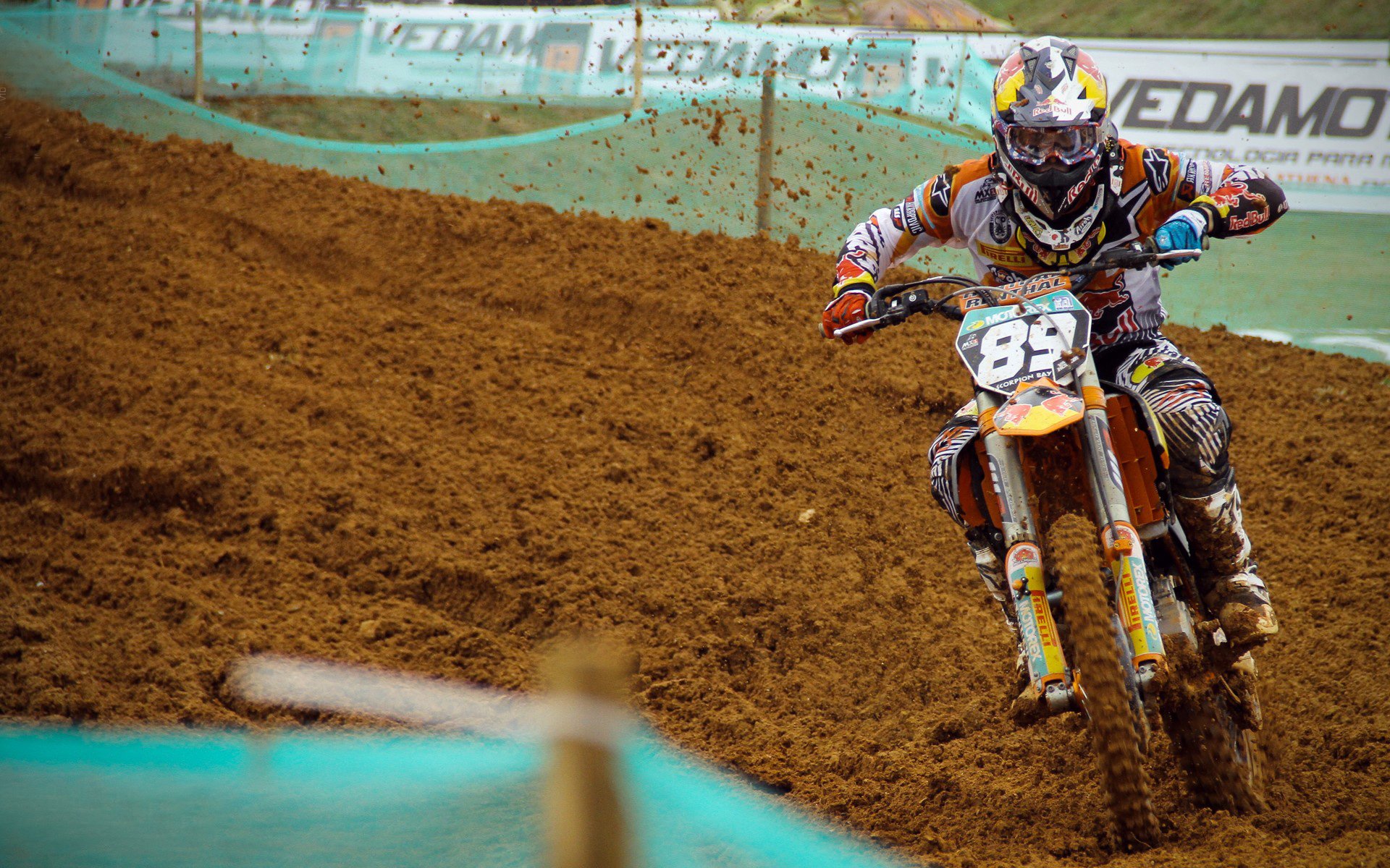 当蓝黑军团跨越半球,卡拉斯科的个人秀与新西兰淘汰背后的战术寓言