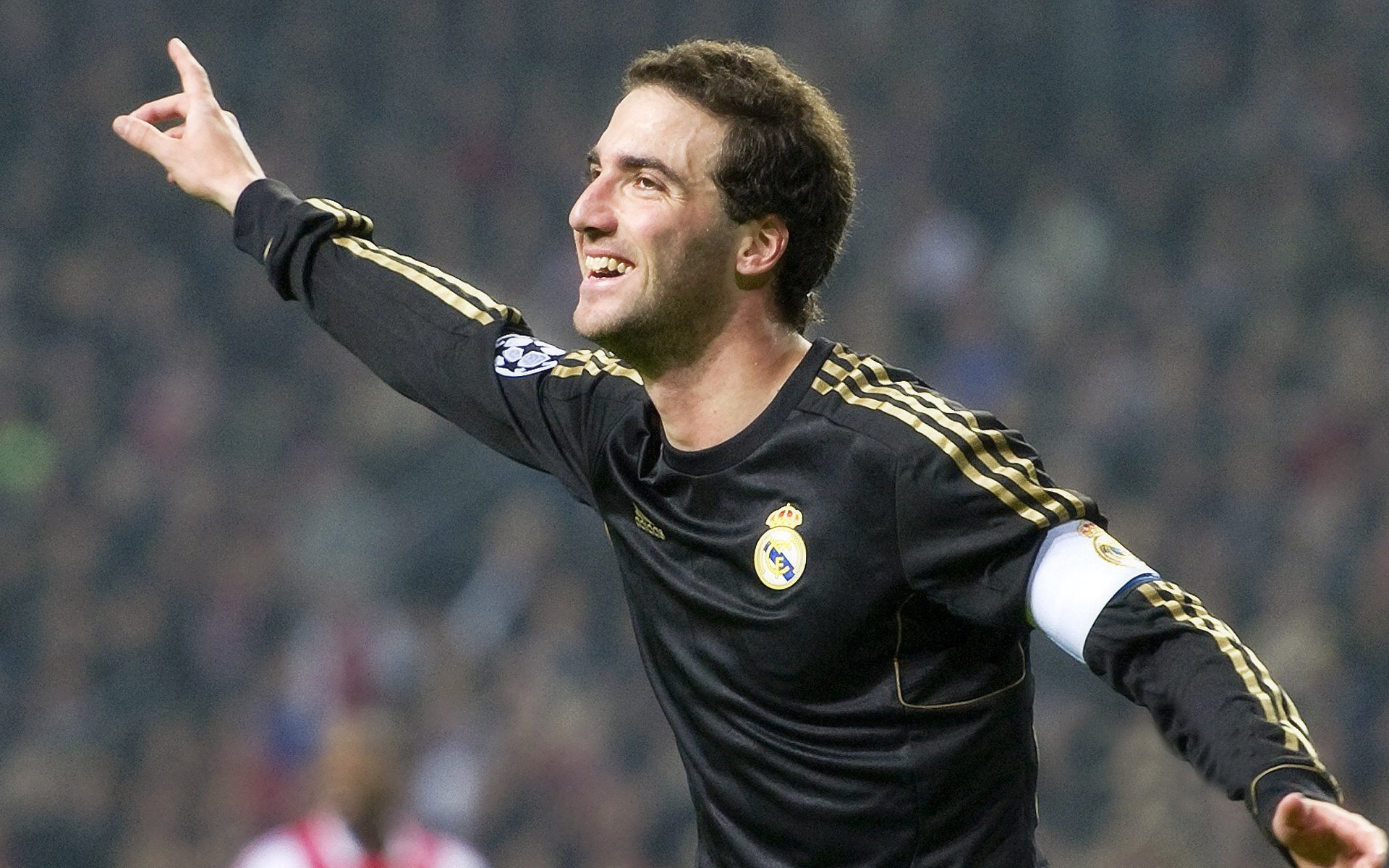 北非铁壁锁红魔,摩洛哥防守艺术如何让比利时黄金一代黯然失色